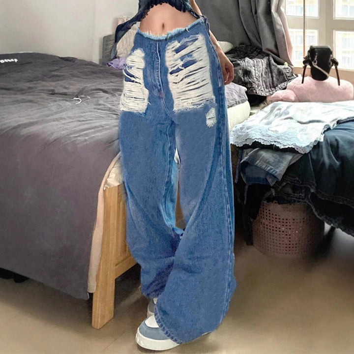 Dame brede jeans med iøjnefaldende rivdetaljer og afslappet snit Stilla