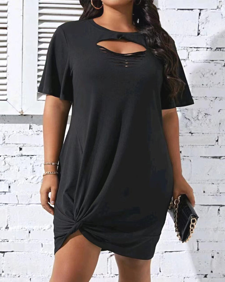 Dame fritidskjole med moderne cut-out-design og sidel Knot Stilla