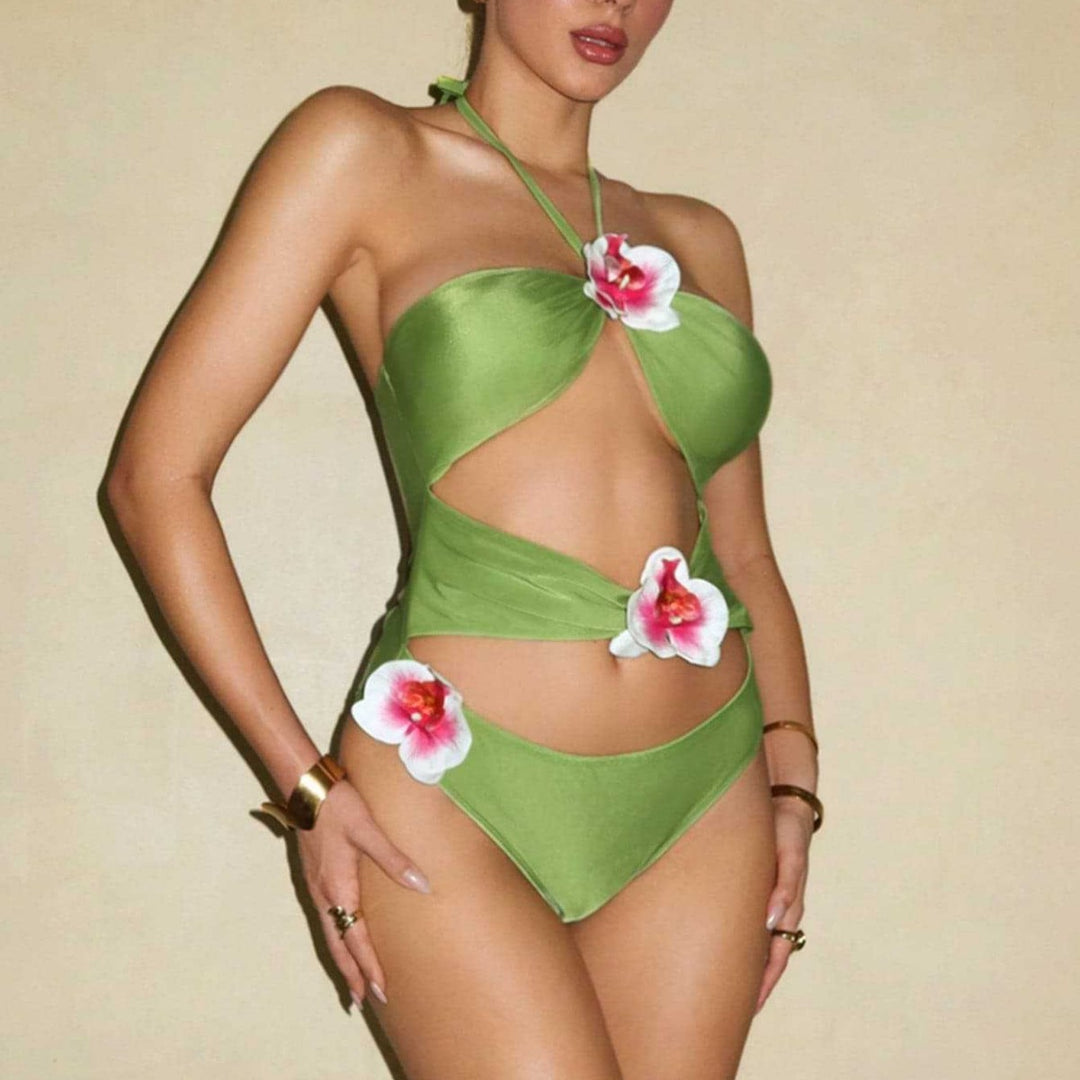 Dame One-Piece Badedragt med florale accenter og legesyg cut-out Skovae