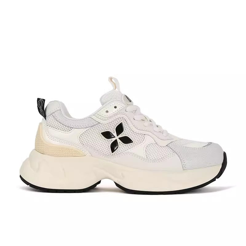 Dame trend sætning chunky sål sneakers med åndbare mesh-paneler Stilla