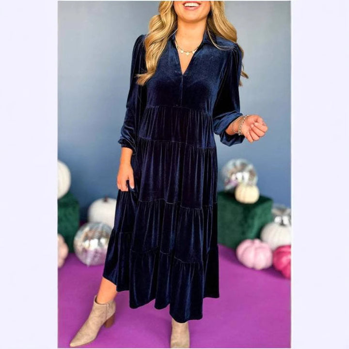 Dame elegant samtdress med svajende flæser og V-udskæring Stilla