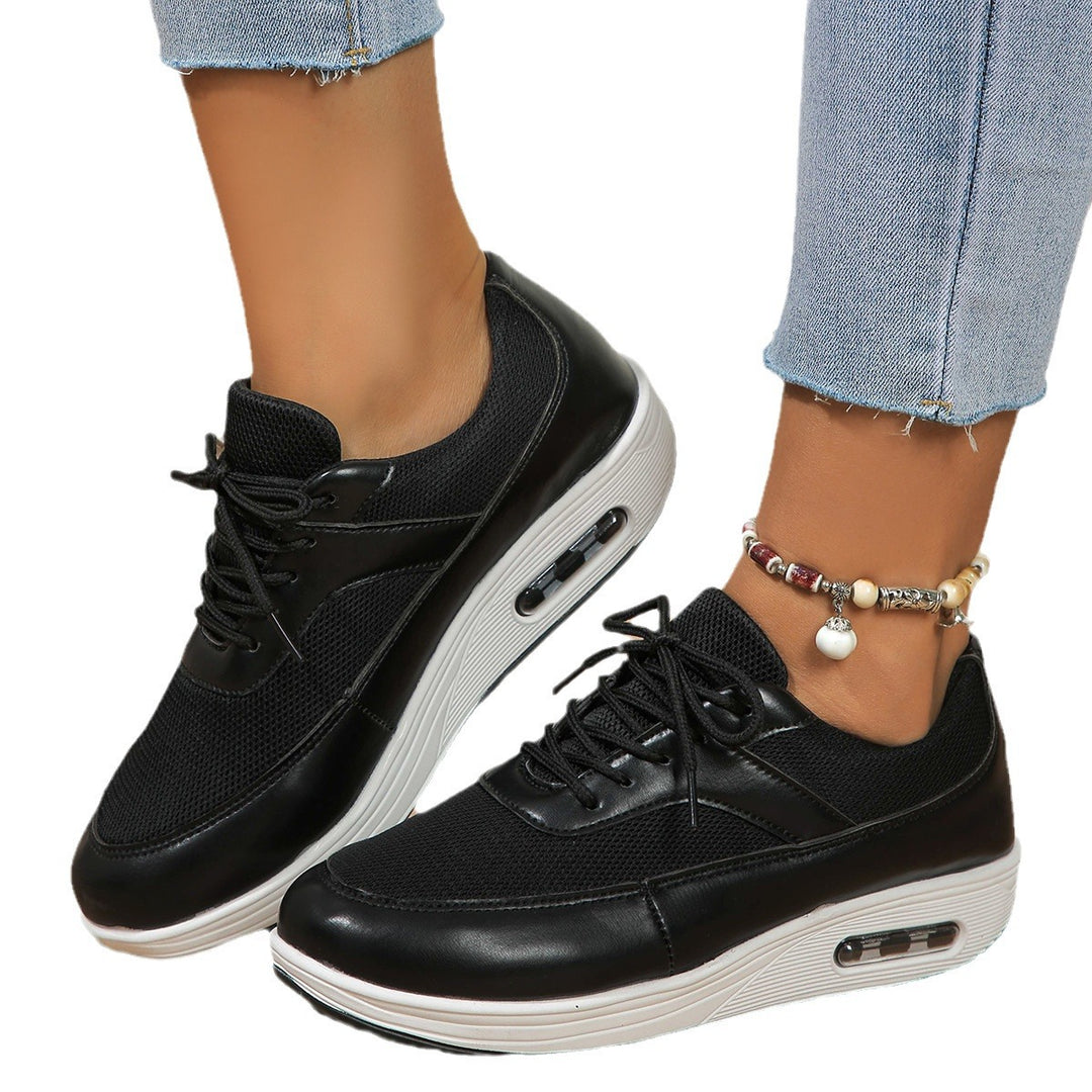 Dame Sporty Sneakers med luftig mesh-overflade og dæmpende sål Stilla
