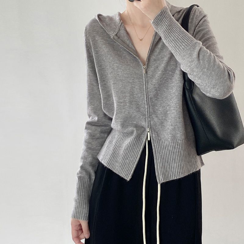 Femme Soft Knit Zip-Up Hoodie Stilla
