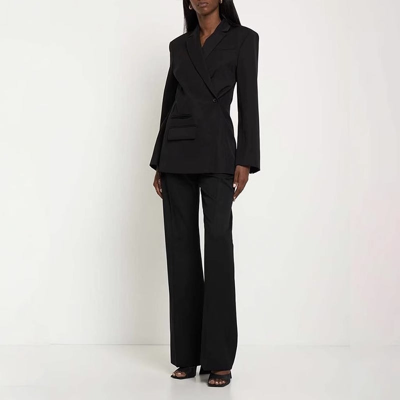 Damernes moderne snit blazer med asymmetrisk design Stilla