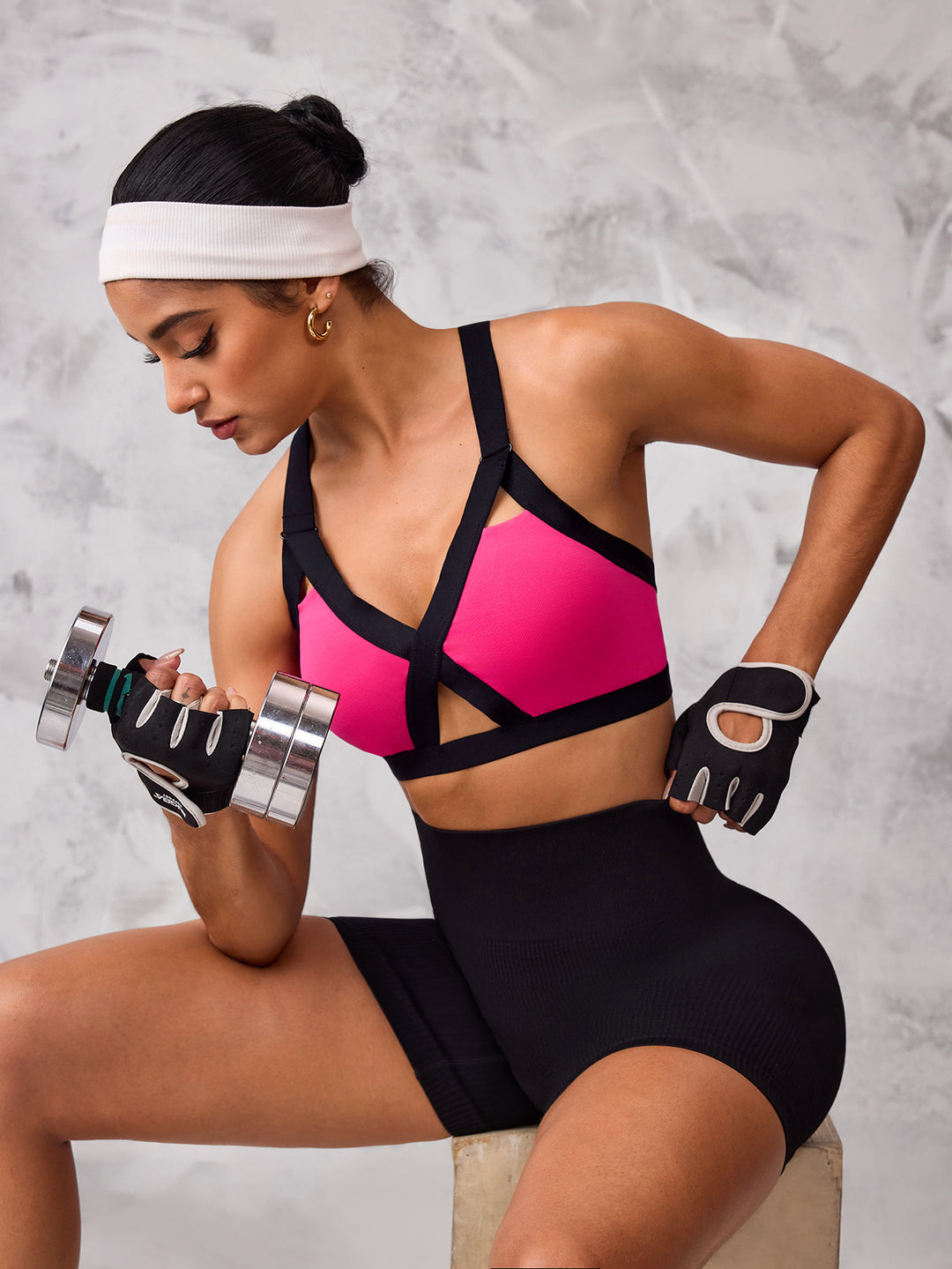 Dame Sport-BH med innovativt krydsbånddesign og åndbart materiale Stilla