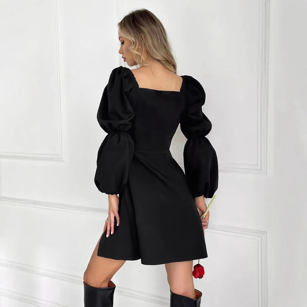 Dame indpakningskjole med voluminøse ærmer og sexet slids Stilla