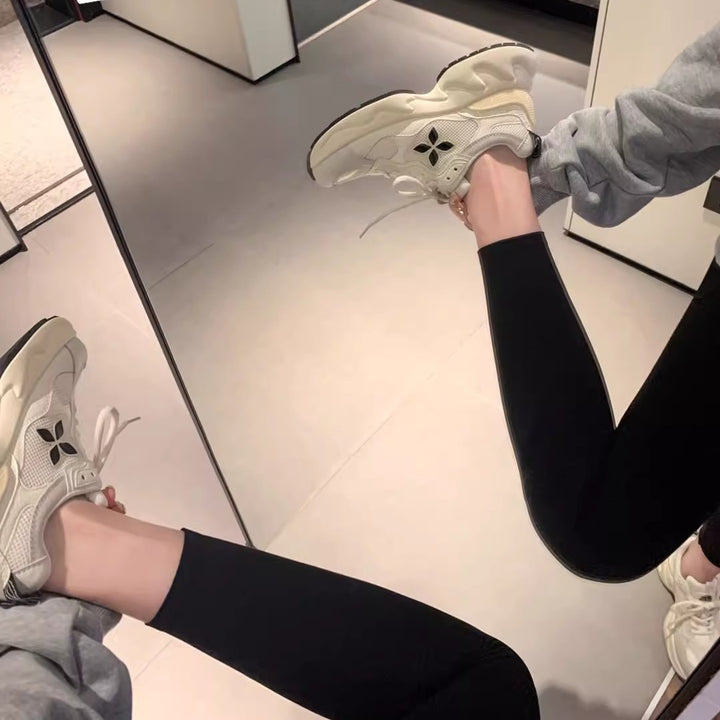 Dame trend sætning chunky sål sneakers med åndbare mesh-paneler Stilla