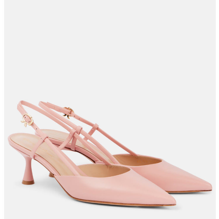 Femme spidse tæer slingback pumps med elegant remdetalje Stilla