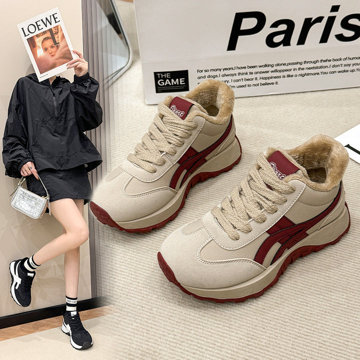 Dame Sneakers med polstret indermateriale og skridsikker sål Stilla