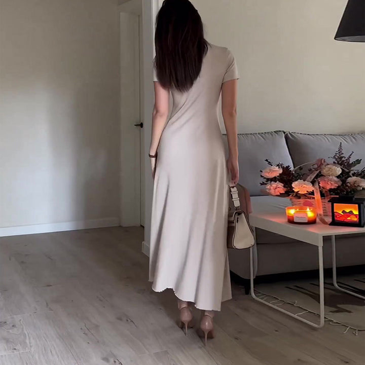 Dame elegant maxikjole med høj krave og bredt skårne ærmer Stilla
