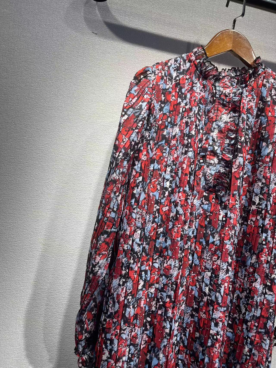 Dame Maxikjole med romantisk drapering og floraltryk Stilla