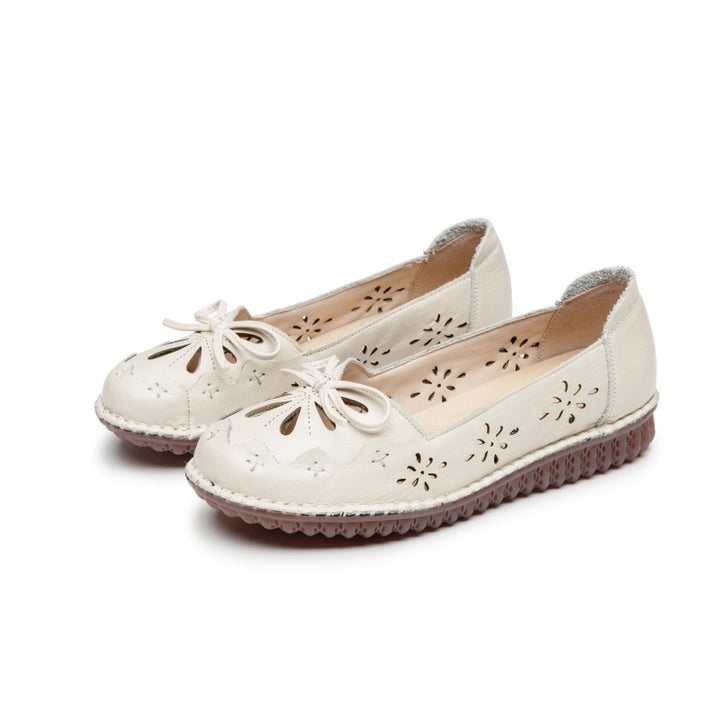 Femme Floral Cut-Out Fritidsflade Stilla
