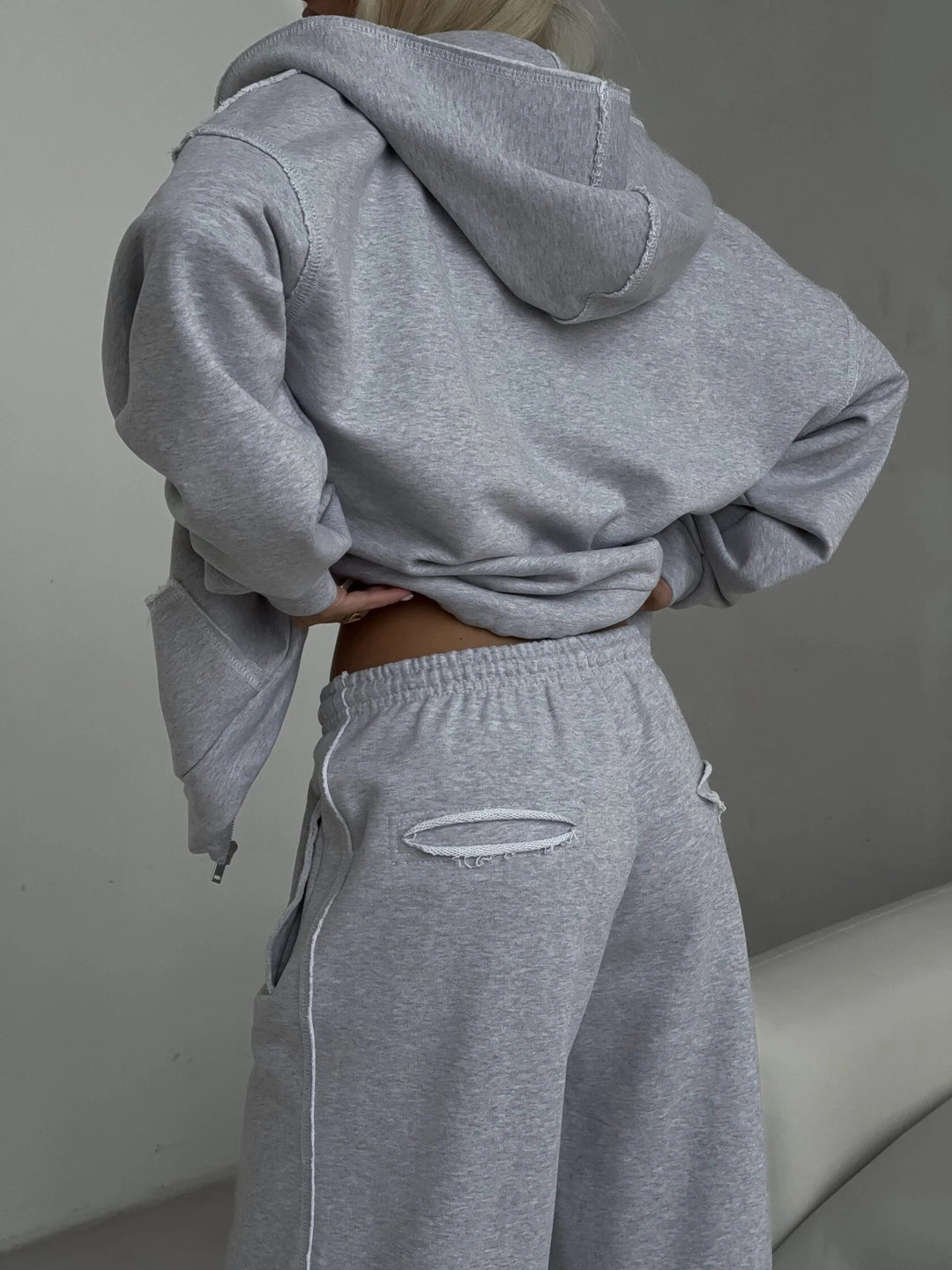 Dame Oversized Hoodie og afslappede fritidsbukser Stilla