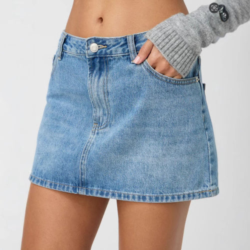 Dame Denim-Mini nederdel med moderigtige lommer og klassisk snit Skovae