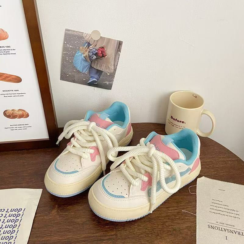 Dame Sneakers med modisk snørebånd og komfortabel dæmpning Stilla