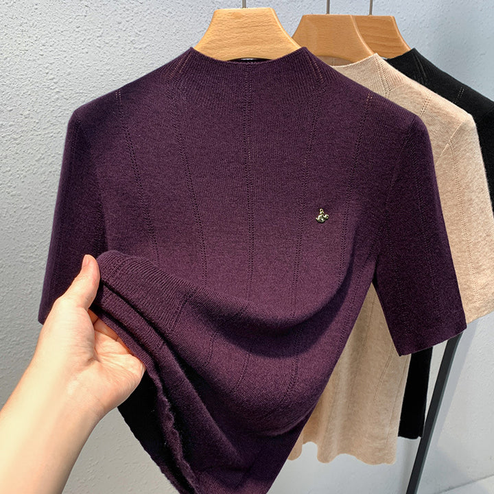 Dame Kortærmet Pullover med struktureret Ribdesign og elegant Ståkrave Stilla