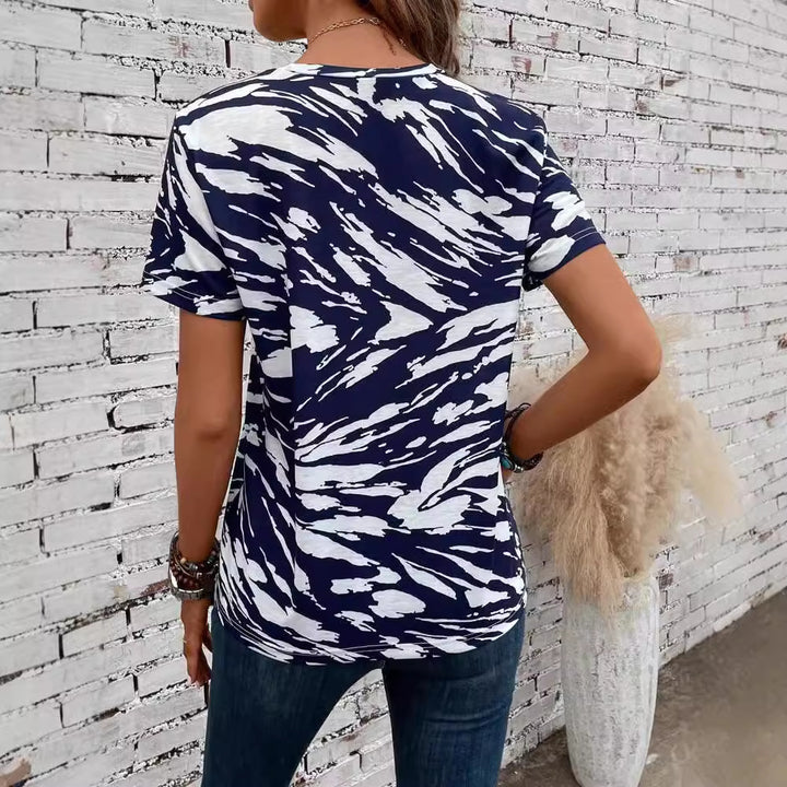 Dame T-shirt med kreative flagmotiver og afslappet snit Stilla