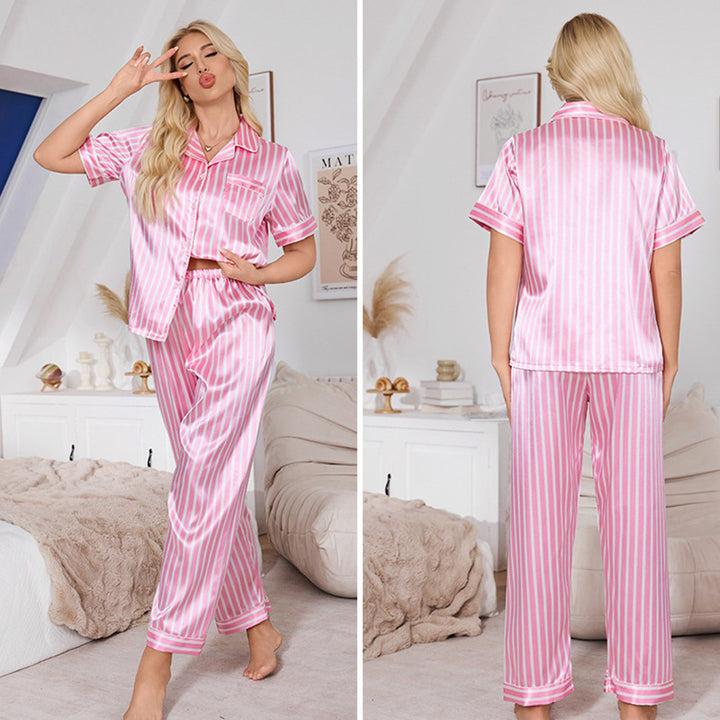 Dame Satin pyjamasæt med stribet design og komfortabel pasform Stilla
