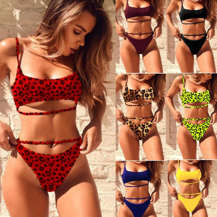 Dame triangel-bikini med sidelags cut-outs og stilige bånd Stilla