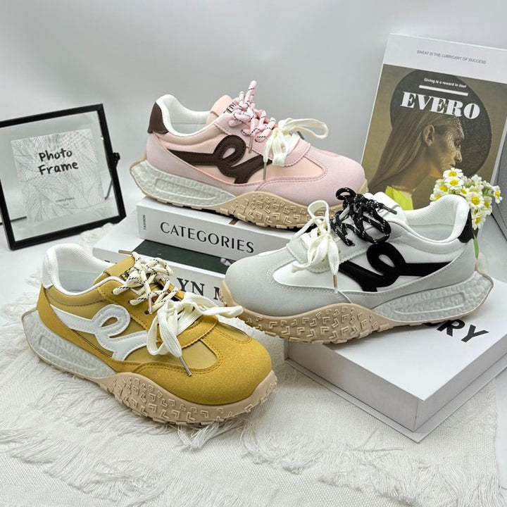 Dame Sporty Sneakers med moderne design Stilla