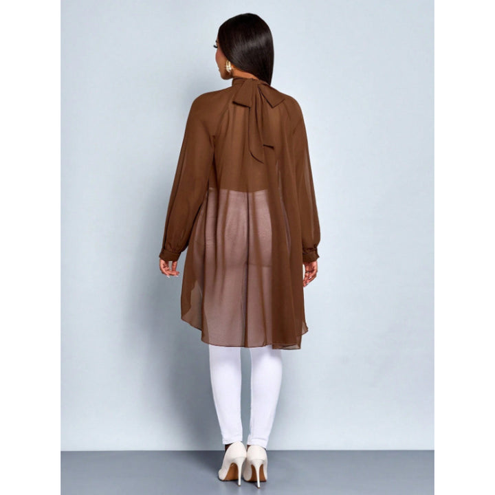 Dame Elegant Langærmet Bluse med asymmetrisk nederkant og stålkrave Skovae