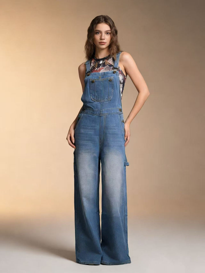 Dame overalls i en afslappet oversized pasform med funktionelle sidelommer Skovae