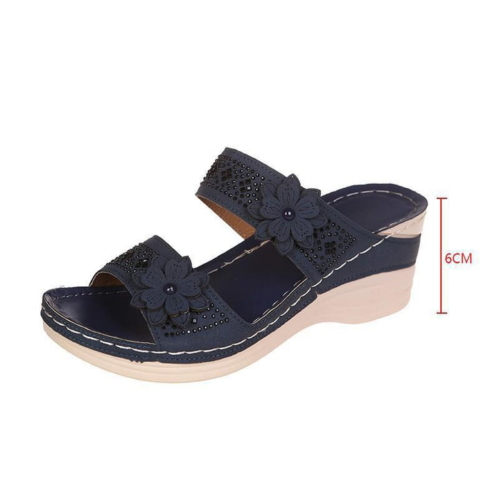 Dame wedge sandaler med blomstret design og ergonomisk sål Stilla