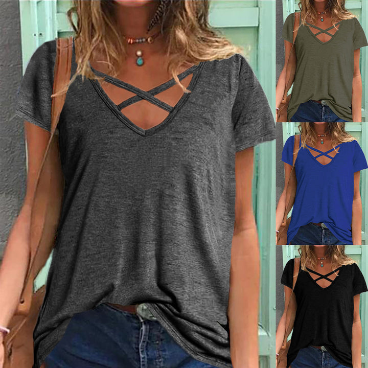 Dame T-shirt med moderne V-hals og kryds-design Stilla