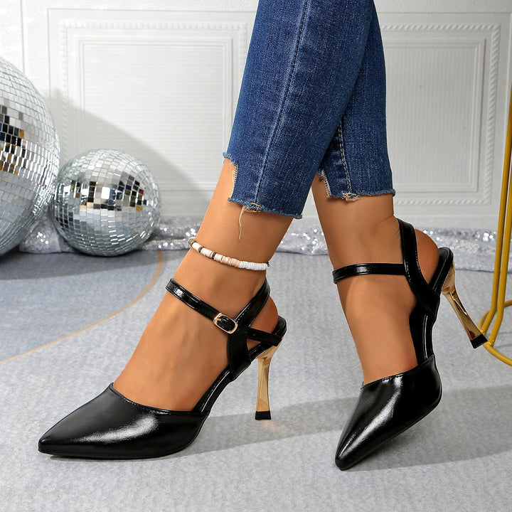 Dame Slingback Pumps med elegant spids form og smuk spændeindretning Stilla
