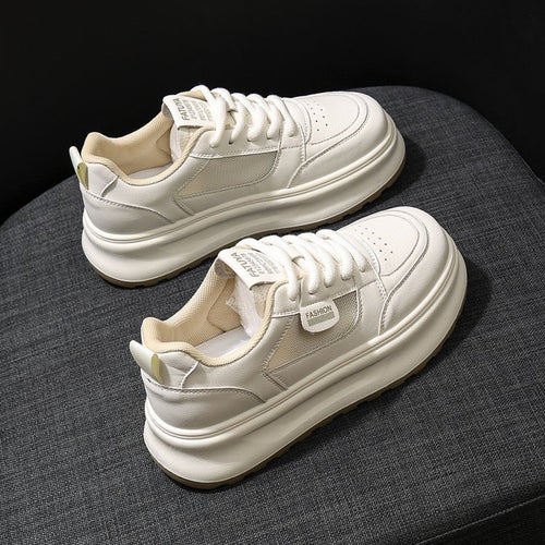 Dame sporty sneakers med tyk komfort-plateau og åndbart overmateriale Stilla