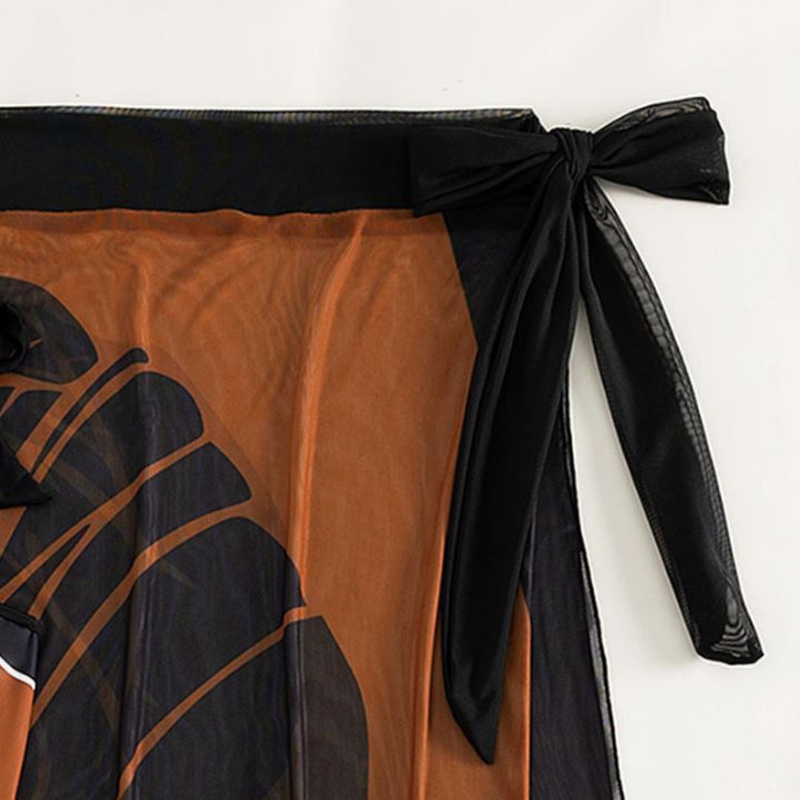 Dame badedragt med elegant skørt og moderne flæse detaljer Stilla
