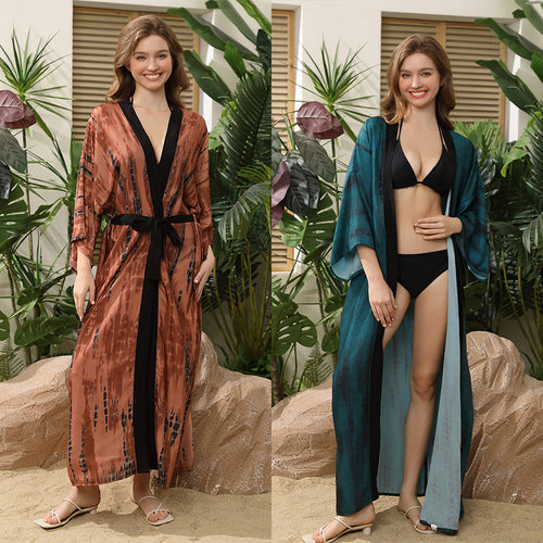 Dame elegant og luftig strandkimono med dyb V-udskæring og bindebælte Stilla