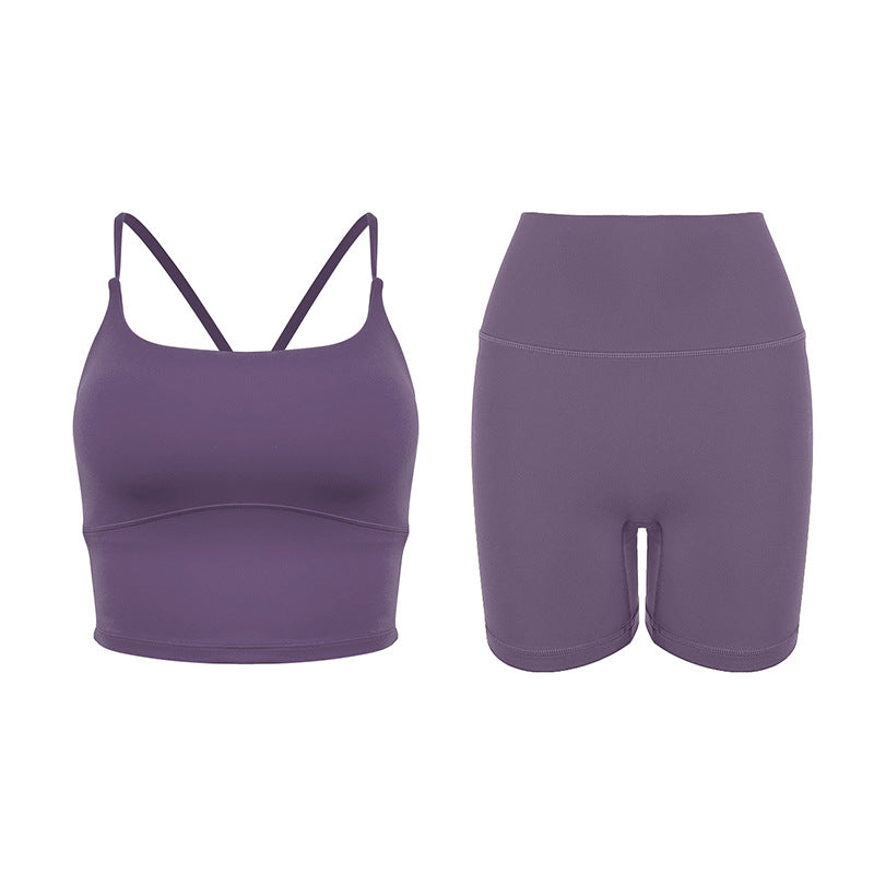 Dame Sporty Set lavet af åndbart materiale med tanktop og højtaljede shorts Stilla