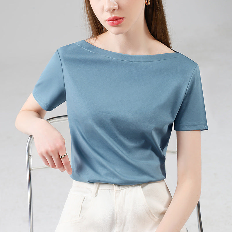 Dame Basic T-shirt med afslappet bådudsnit og kvalitets stretchmateriale Stilla