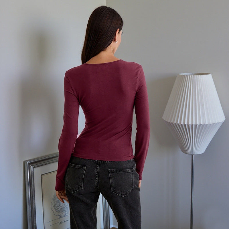 Kvinders langærmet camisole med dekorativ snøre detalje og flatterende snit Skovae
