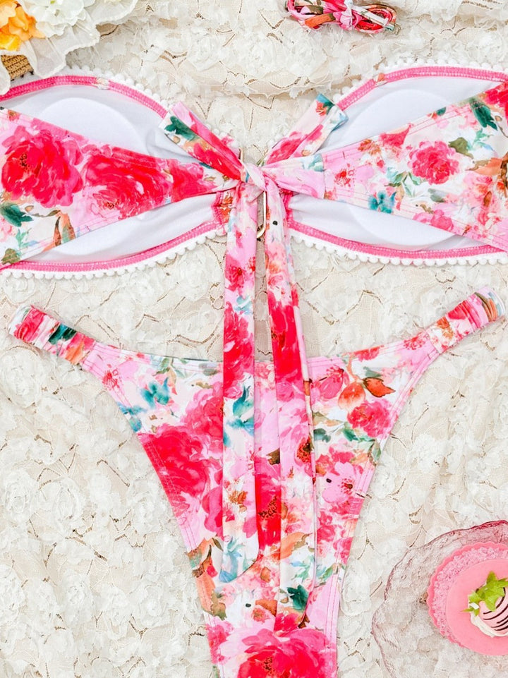 Dame Bikini-sæt med blomsterdesign og moderne bandeau-top Stilla