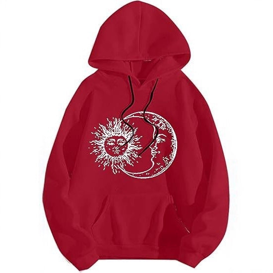 Kvinders hoodie med kunstnerisk sol-måne motiv Skovae