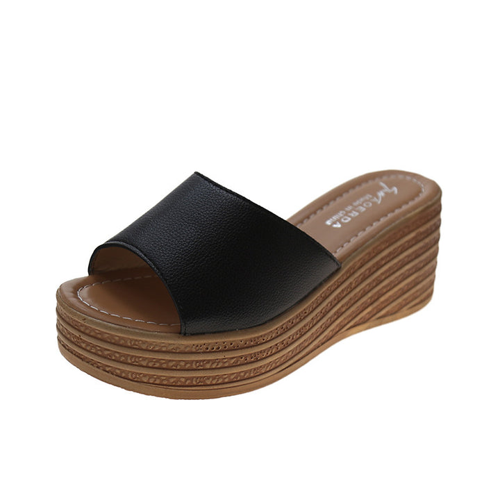 Dame Wedge-sandaler med moderigtigt overmateriale og skridsikker sål Stilla