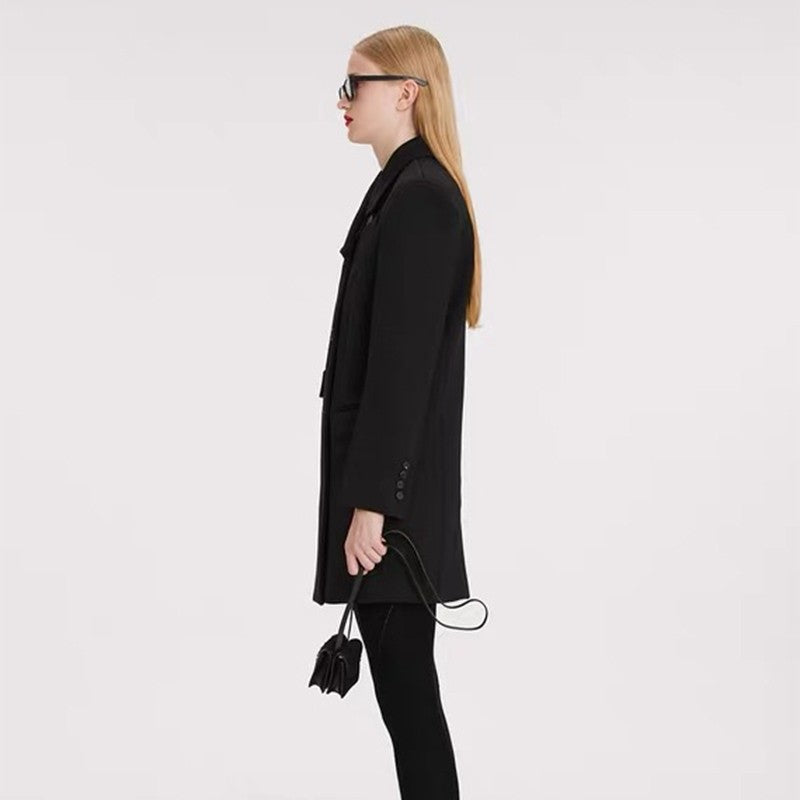 Dame elegant og høj kvalitets trench coat med moderne snit Stilla
