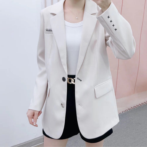 Damer elegant blazer med moderigtige detaljer og klassiske lommer Stilla