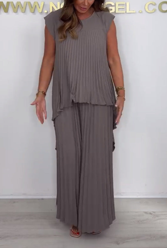 Dame plisseret maxi-kjole med asymmetrisk kant Stilla