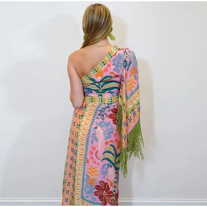 Femme En-skulder Blomst Maxi Kjole med Frynse Detaljer Stilla