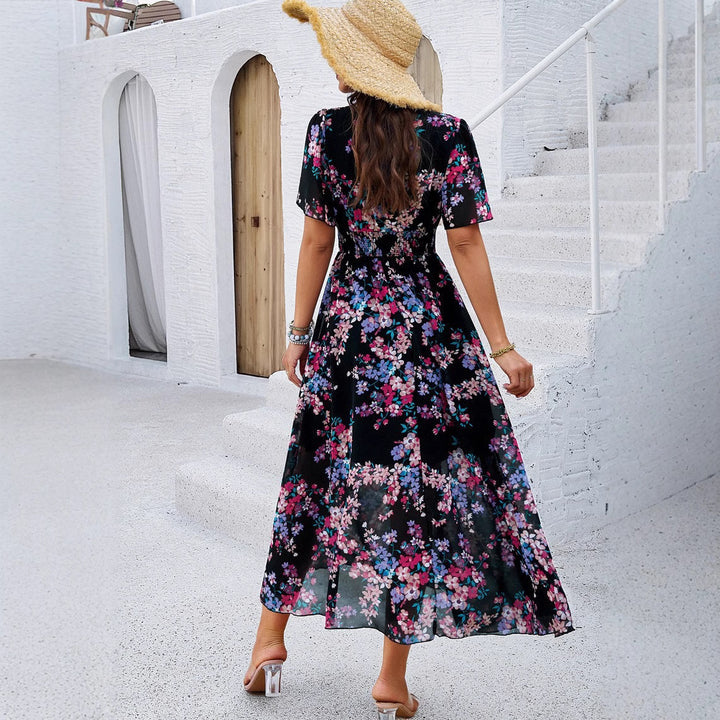 Dame Maxi-kjole med elegante flæser og blomstertryk Stilla