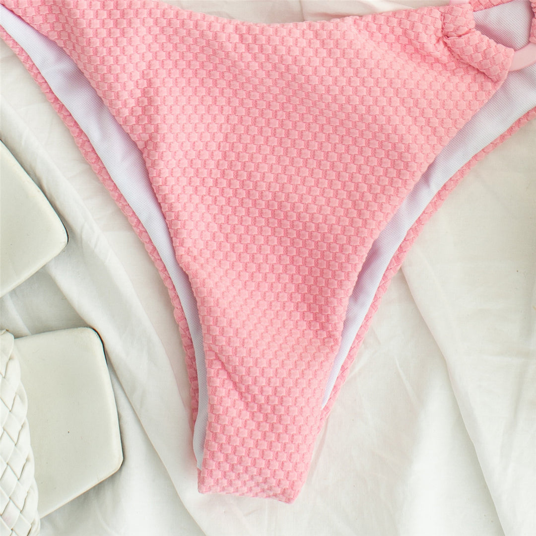 Dame bikini med stilfuldt ringelement og struktureret materiale Stilla