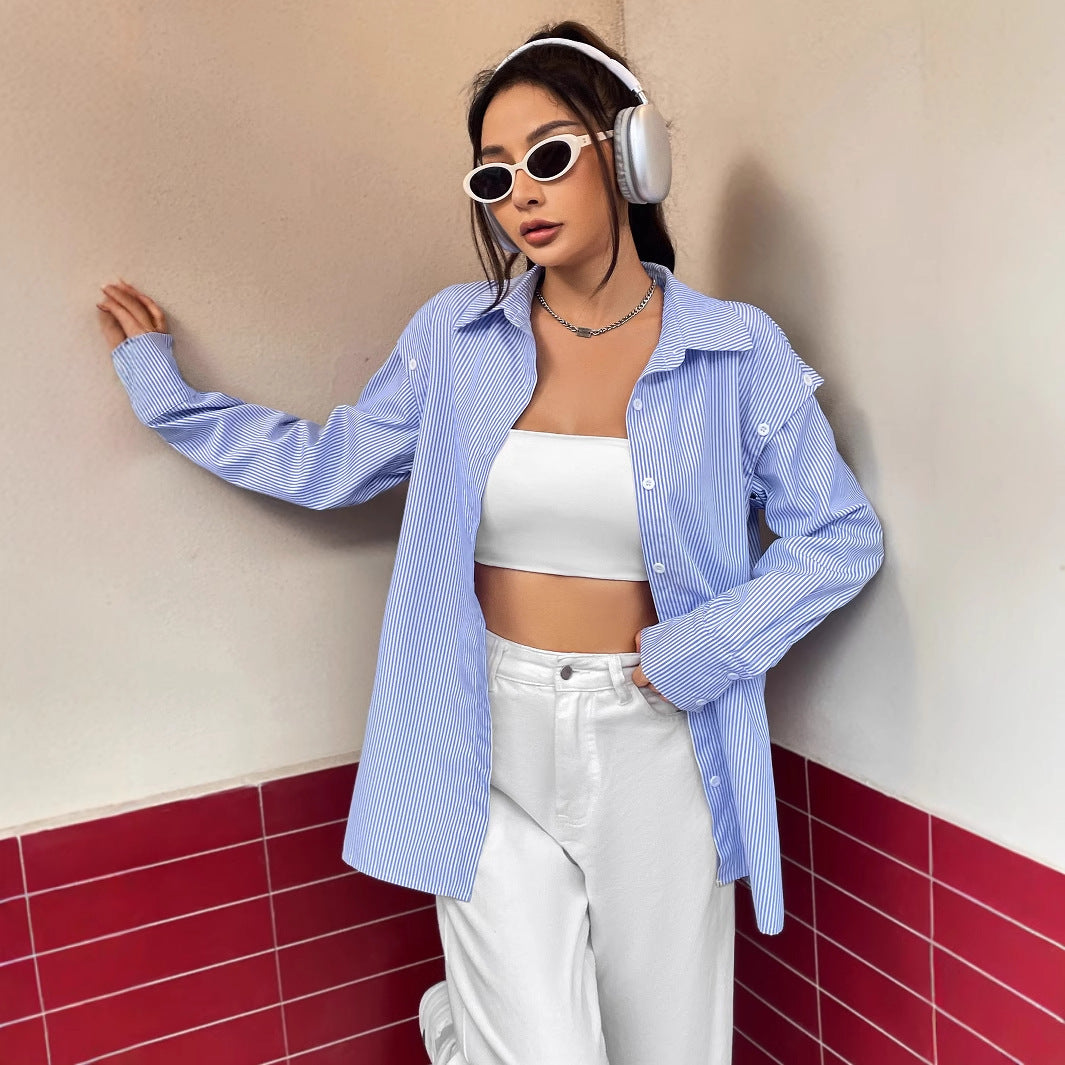 Dame casual stribet bluse med oversized pasform og knapdetaljer Stilla