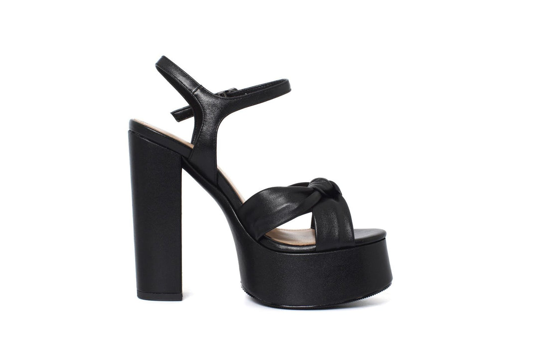 Femme Chunky Plattform Højhælede Sandaler med knyttet rem-detalje Stilla