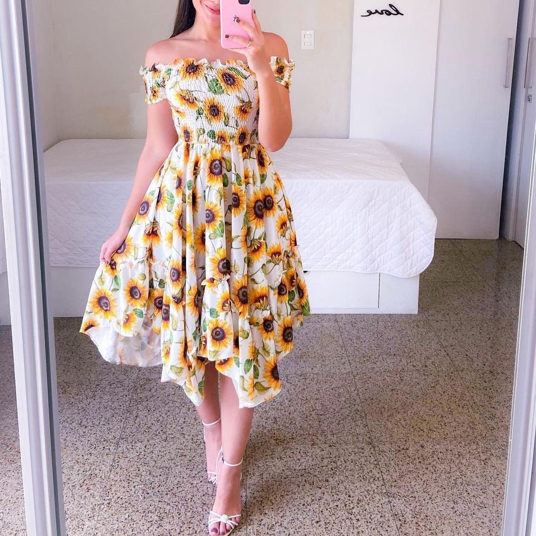 Dame Off-Shoulder Sommerkjole med legende sommerfuglemønster og flæse detaljer Stilla