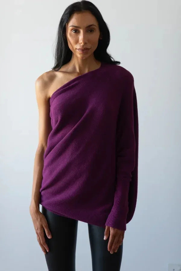 Dame afslappet striktop med løs pasform og off shoulder design Stilla