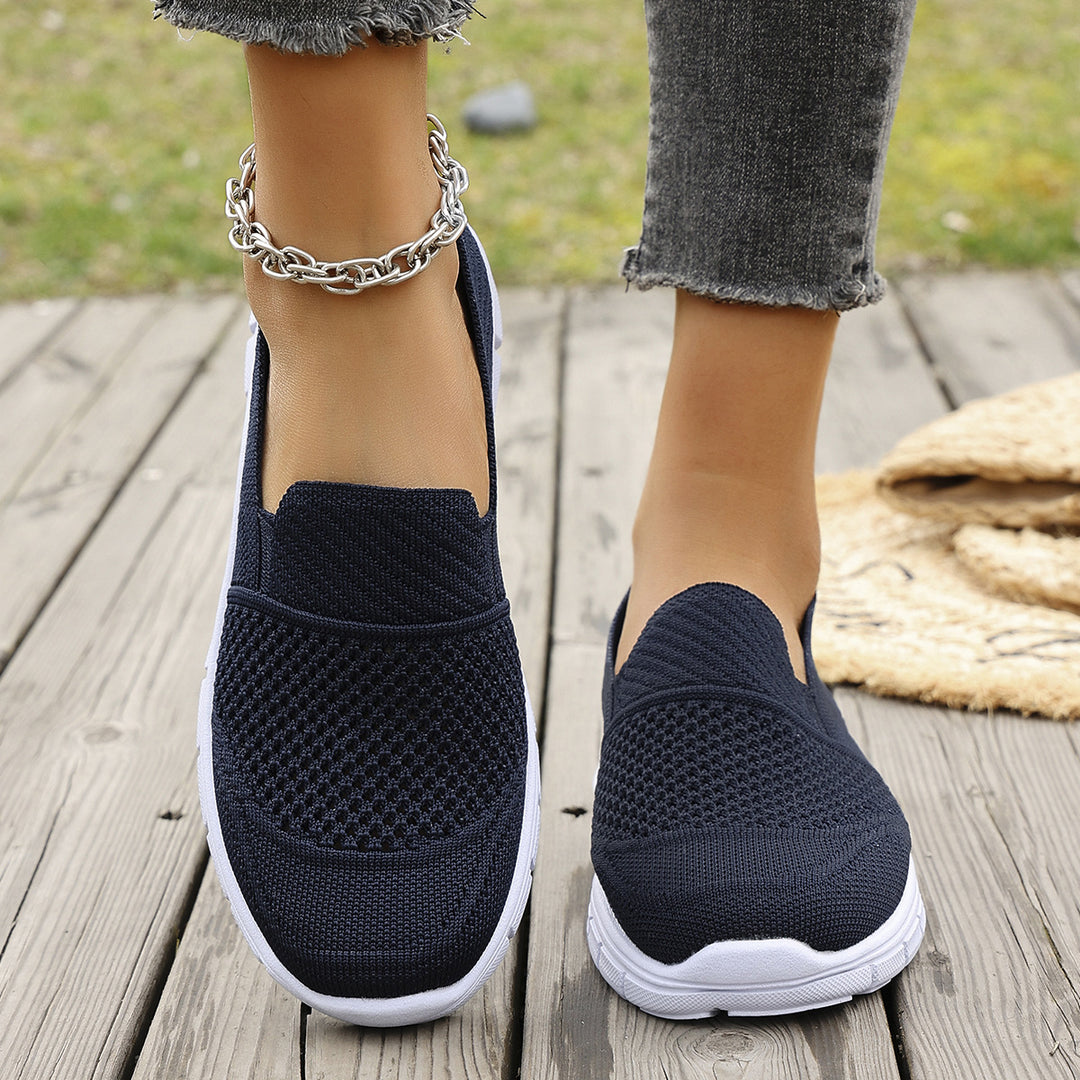 Dame Slip-On Sneakers med åndbart mesh-overmateriale og skridsikker sål Stilla
