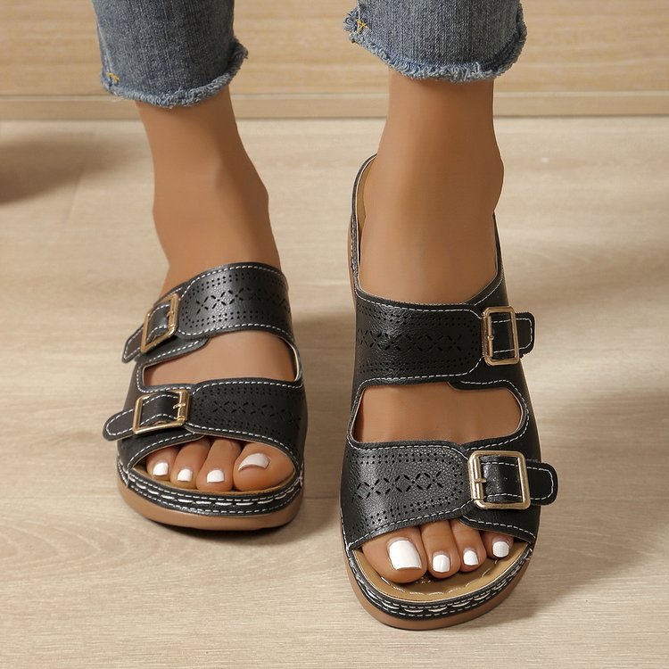 Dame komfortable og åndbare clogsandaler med justerbare remme Stilla